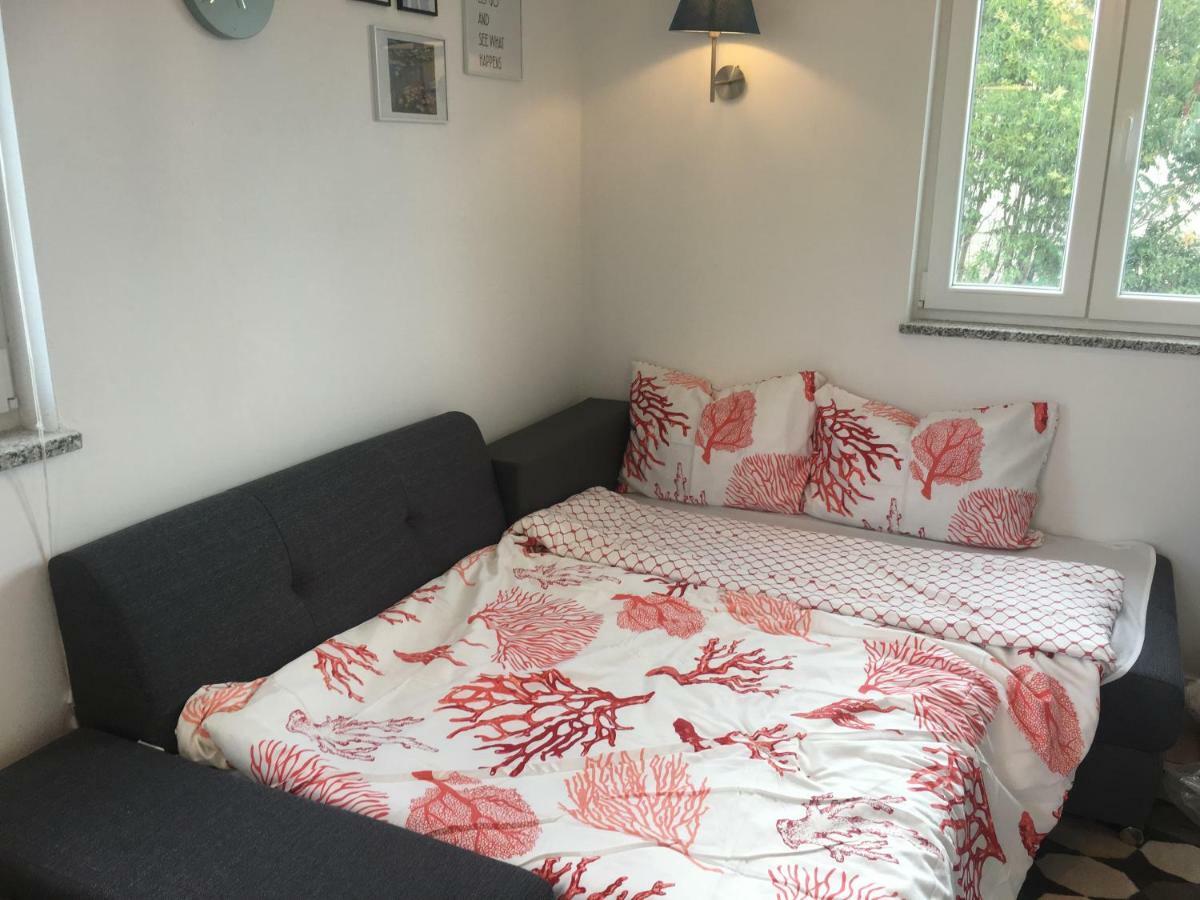 Apartment Grey ポレッチ エクステリア 写真